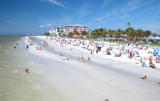 fort_myers_beach_photo.jpg