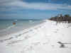 wide_beach6371.jpg (27303 bytes)